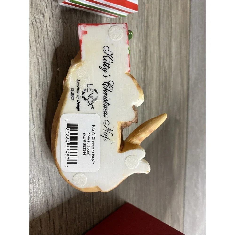 LENOX‎ KITTY'S CHRISTMAS NAP FIGURINE with Box